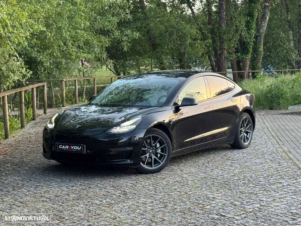 Tesla Model 3 Long-Range Dual Motor AWD - 1