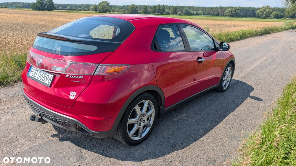 Honda Civic 1.8 Executive - 4