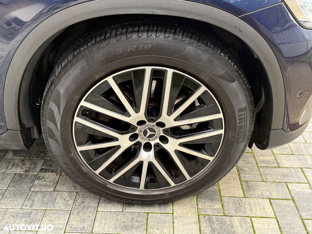 Mercedes-Benz GLC 220 d 4Matic 9G-TRONIC Exclusive - 28