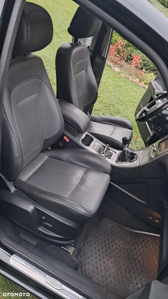 Ford S-Max 2.0 TDCi Titanium - 26