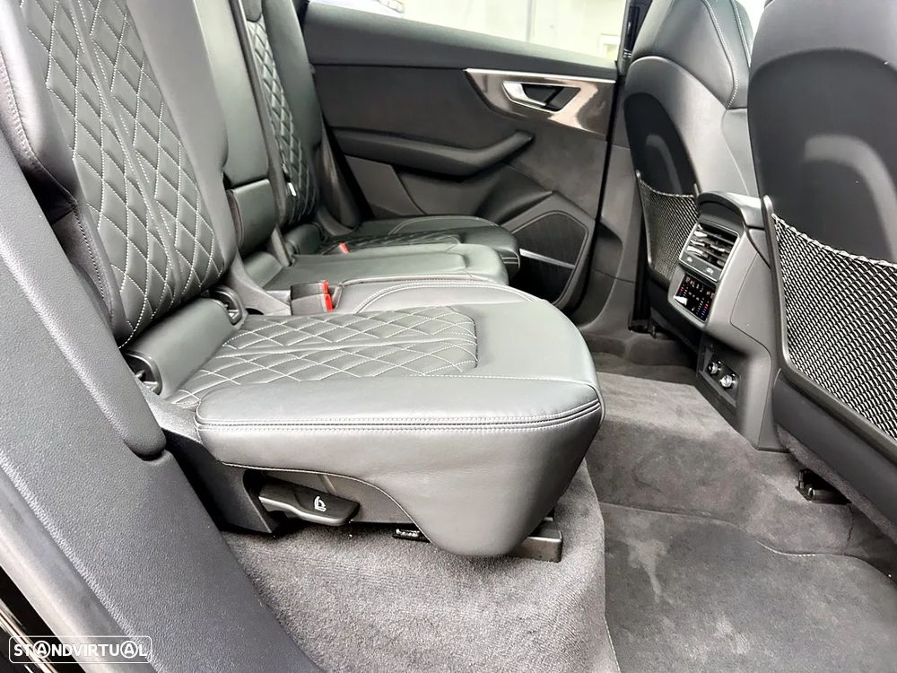 Audi SQ8 S TFSI quattro tiptronic - 28