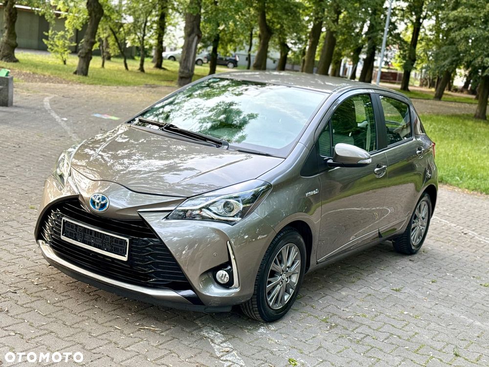 Toyota Yaris 1.5 VVT-i Club - 1
