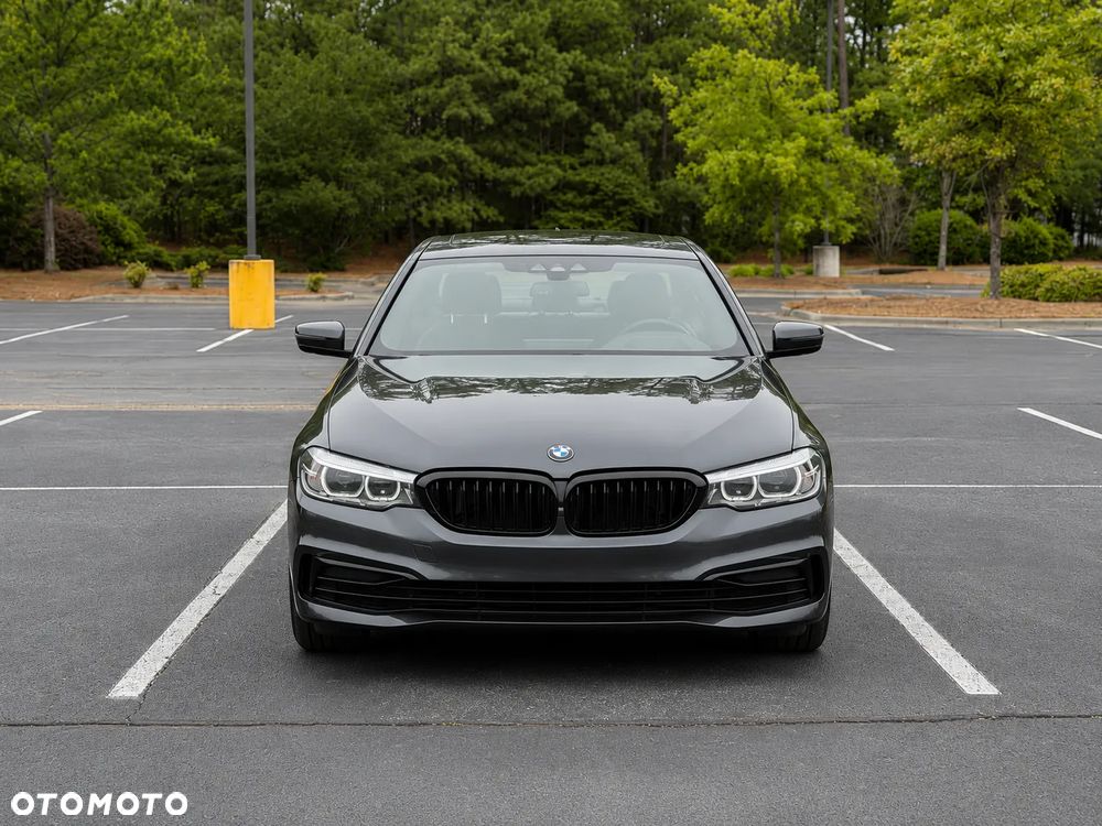 BMW Seria 5 520d Luxury Line - 3