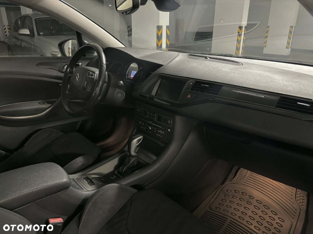 Citroën C5 2.0 HDi Exclusive - 6