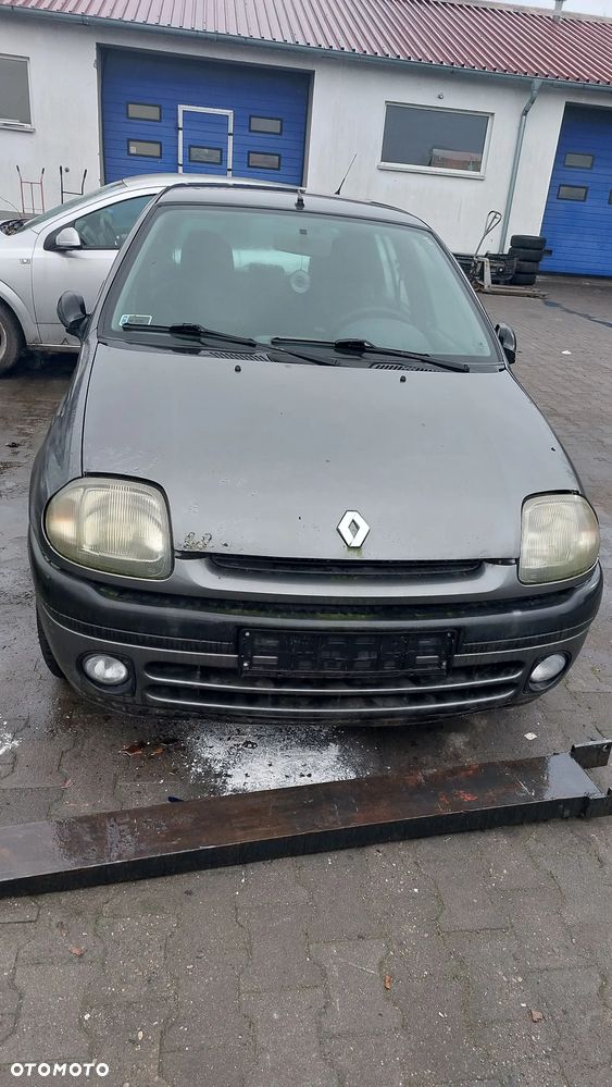 Renault Clio II 2002r. 1,2 benzyna na części fotel szyba lusterko klapa błotnik alternator rozrusznik itp - 3