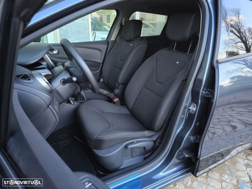Renault Clio Sport Tourer 1.5 dCi Limited - 6