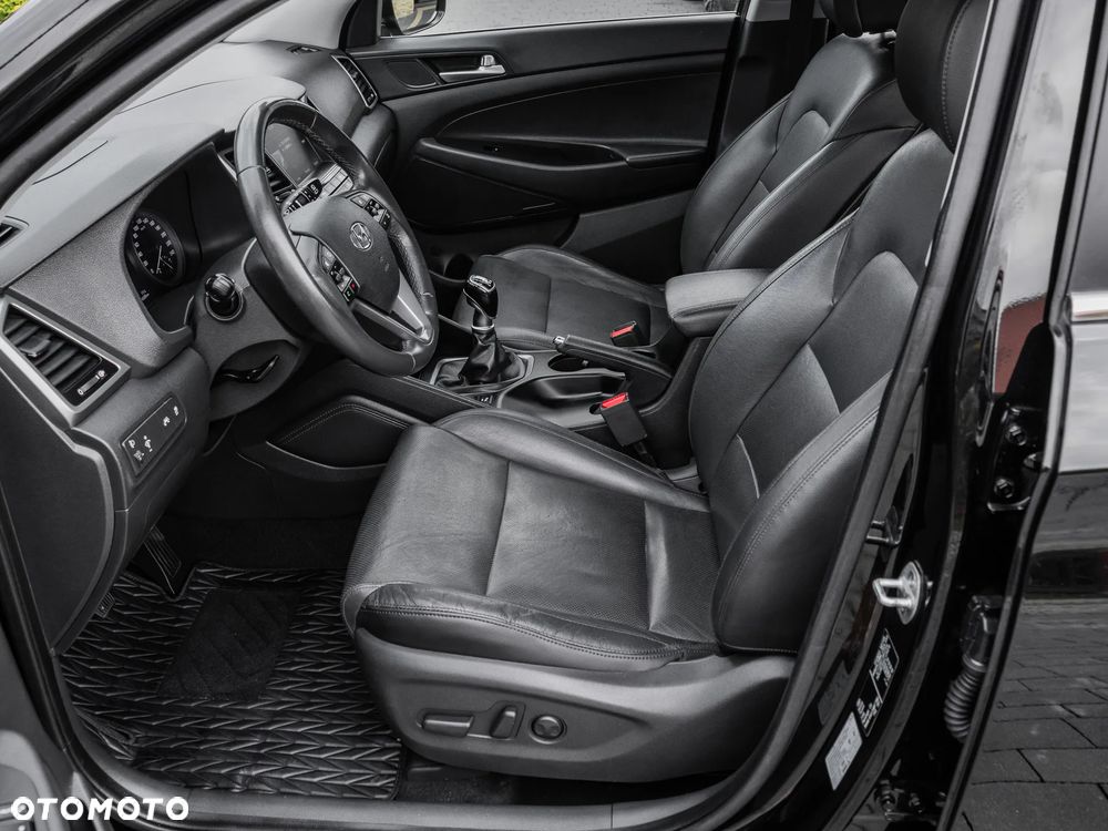 Hyundai Tucson blue 1.7 CRDi 2WD Passion - 13