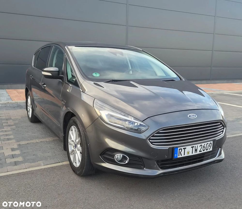 Ford S-Max 2.0 TDCi Titanium - 4
