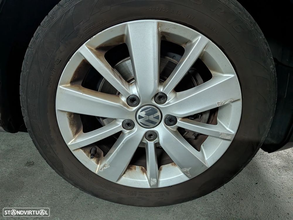 VW Golf 1.6 TDi Edition - 19