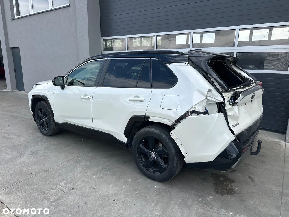 Toyota RAV4 Hybrid Selection 4x2 - 5