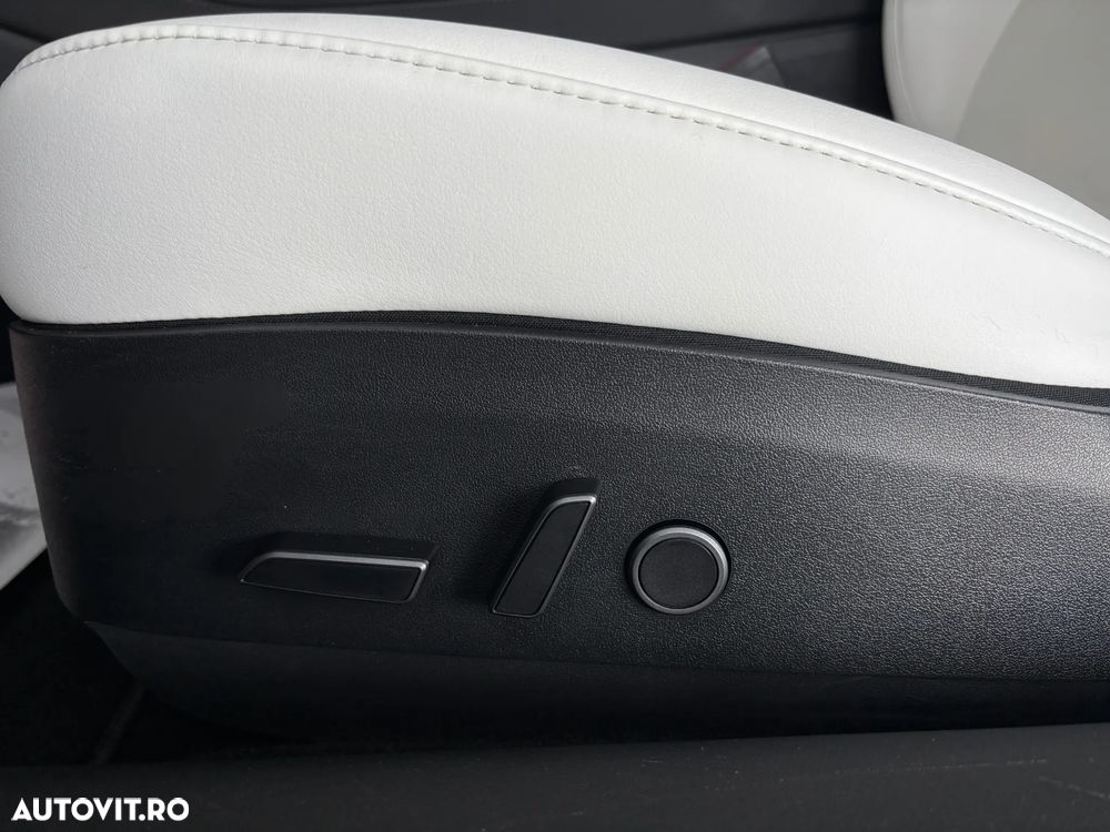 Tesla Model 3 Langstreckenbatterie Allradantrieb Dual Motor - 22