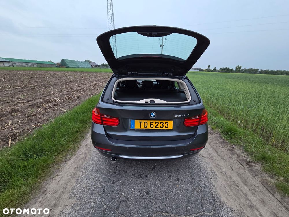 BMW Seria 3 320d Efficient Dynamics - 25
