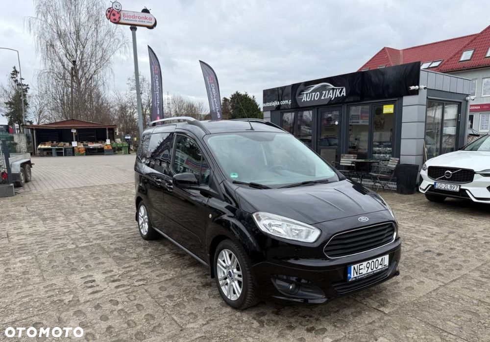 Ford Tourneo Courier - 2