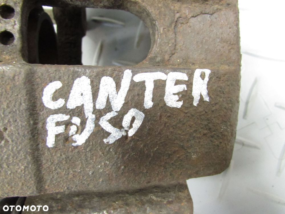 MITSUBISHI CANTER FUSO 7C 9C 13-22 3.0 E6 ZACISK HAMULCOWY TYL PRAWY 17R - 12