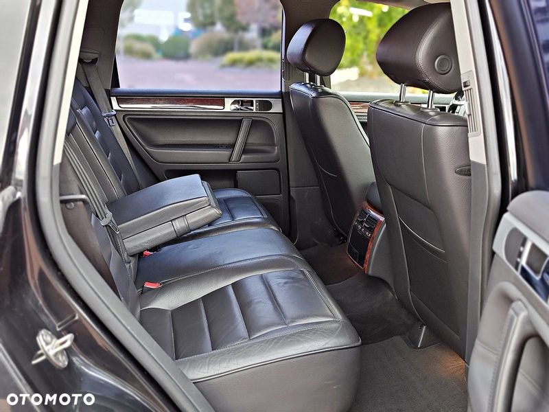 Volkswagen Touareg 3.2 V6 Automatik - 22