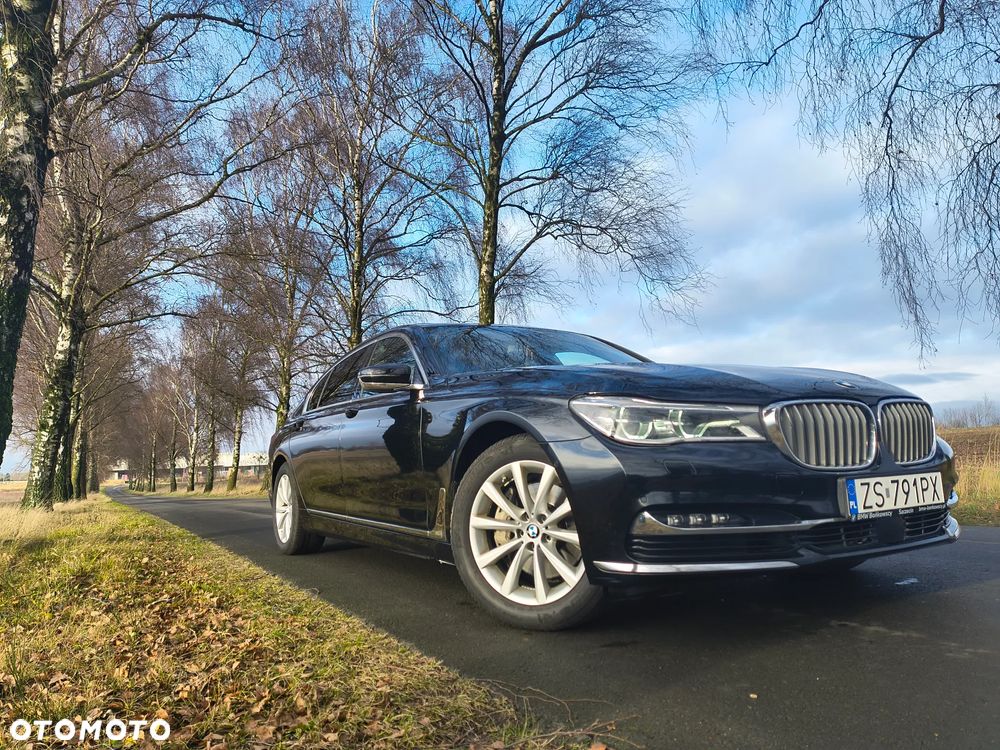 BMW Seria 7 ver-740ld-xdrive - 11
