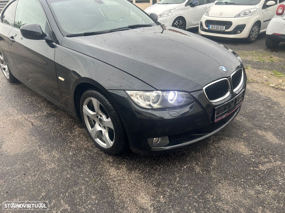 BMW 320 d Coupe - 2