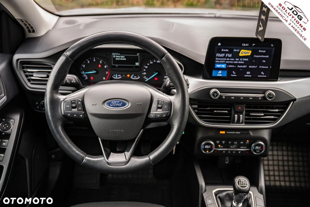 Ford Focus 1.0 EcoBoost Trend - 18