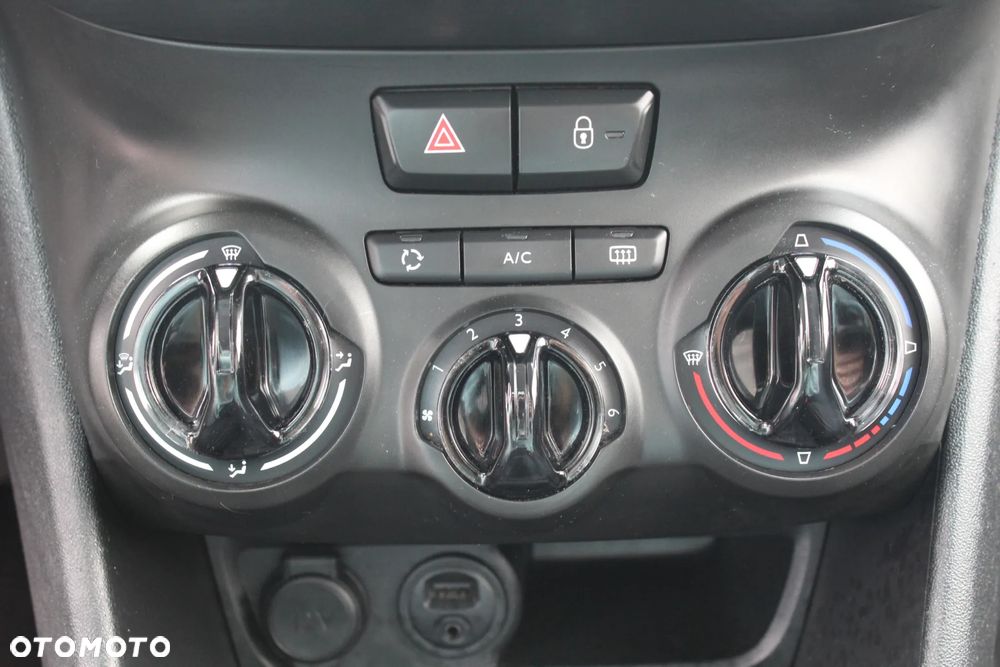 Peugeot 208 PureTech 82 Allure - 31