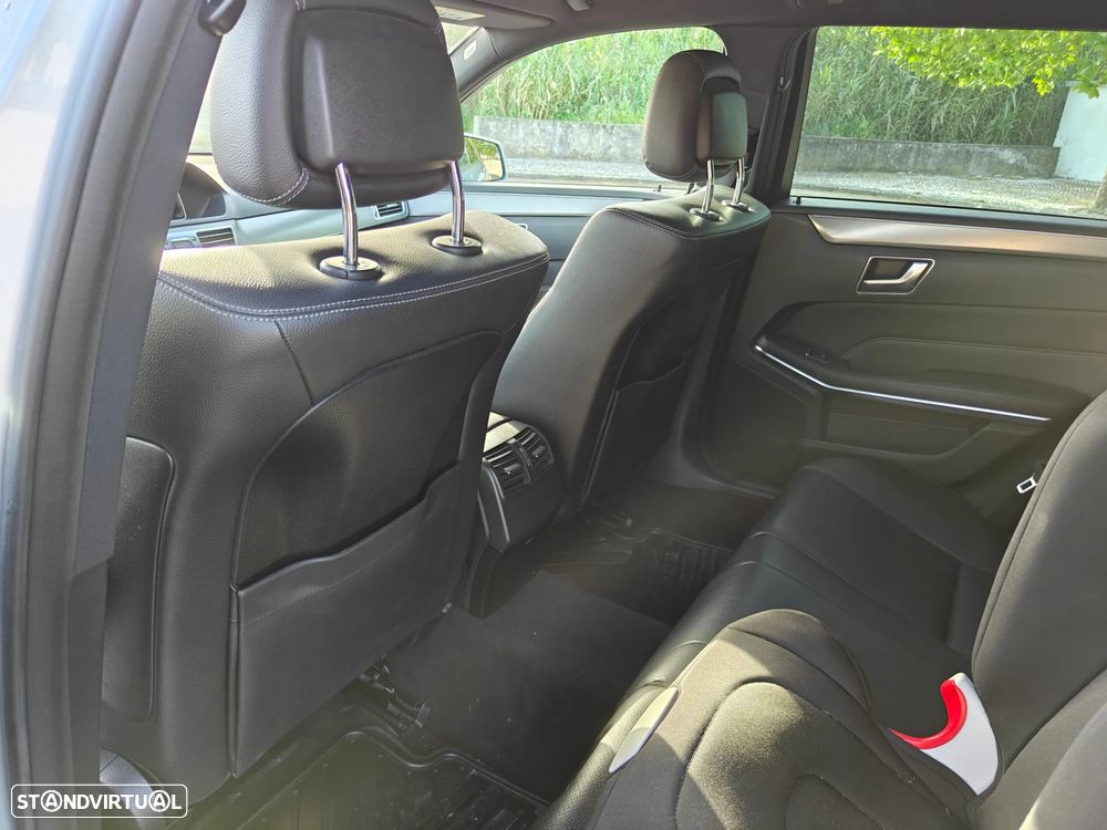 Mercedes-Benz E 300 Bluetec Hybrid Avantgarde - 8