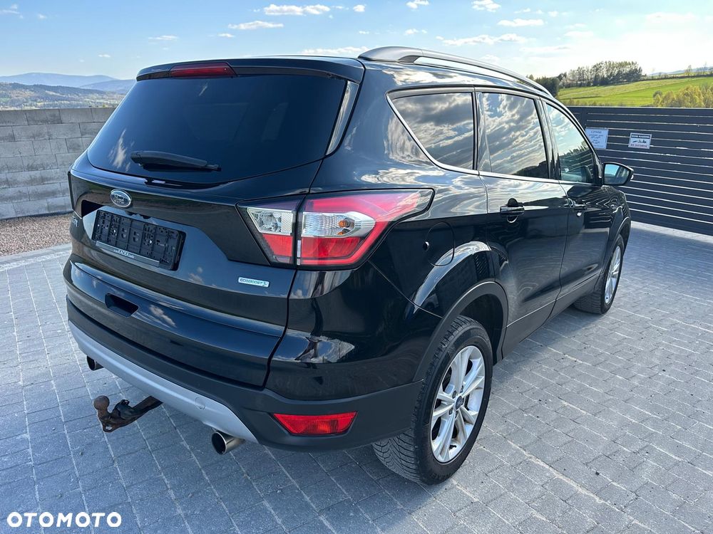 Ford Kuga 1.5 EcoBoost 4x4 Titanium - 4