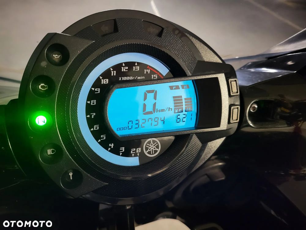 Yamaha FZ6 - 11