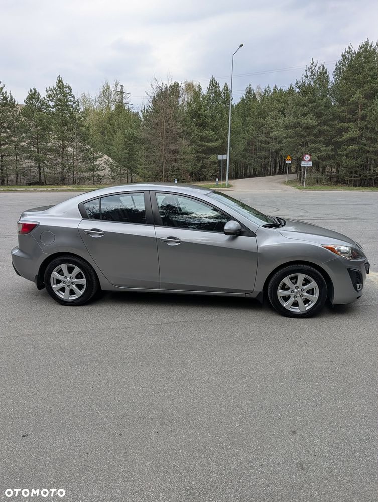 Mazda 3 - 6