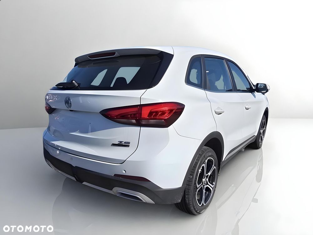 MG ZS 1.5 HEV+ Excite - 4