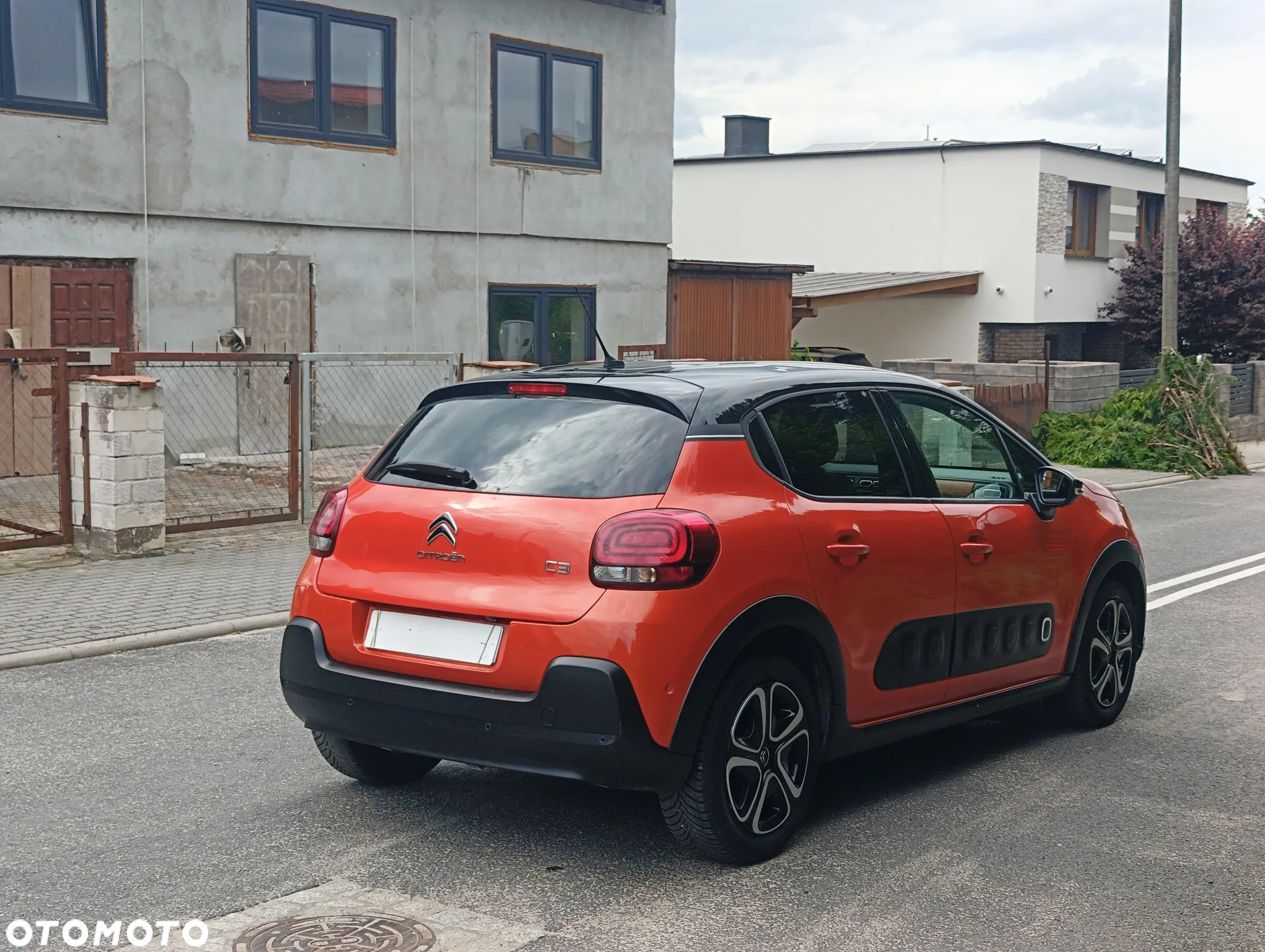 Citroën C3 1.2 PureTech Shine S&S - 3