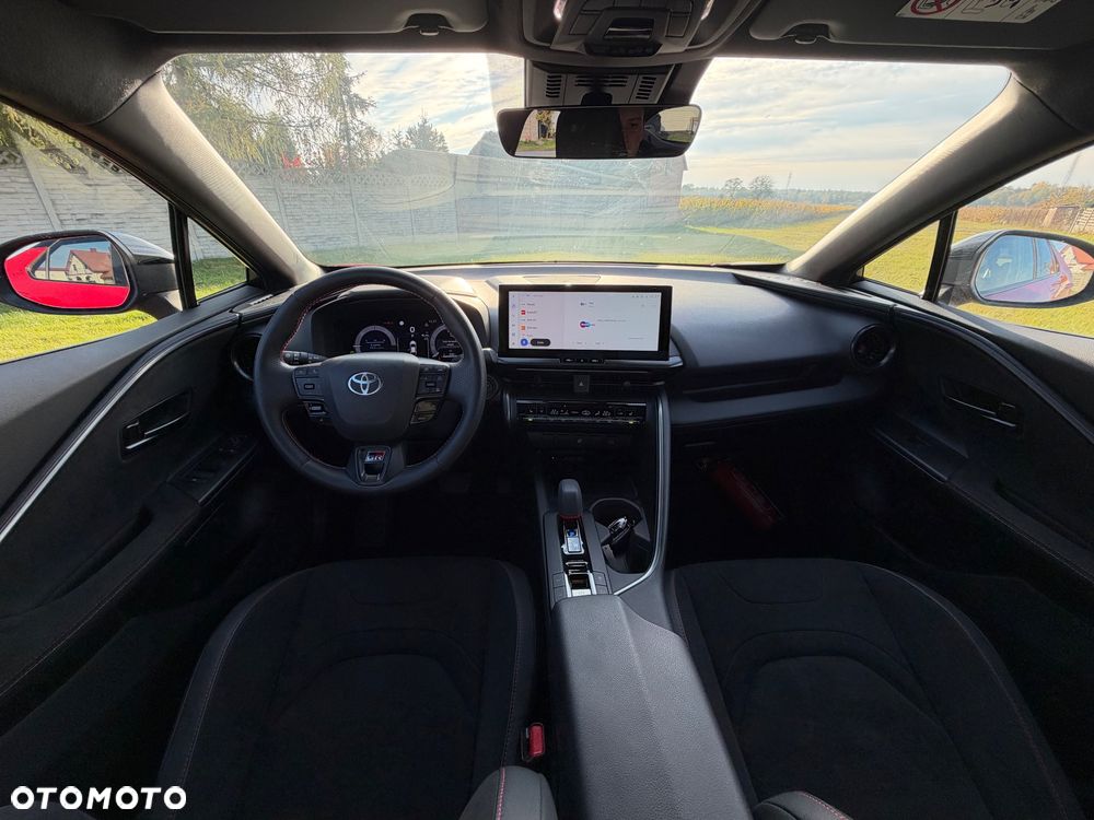 Toyota C-HR 2.0 PHEV Dynamic Force GR Sport - 14