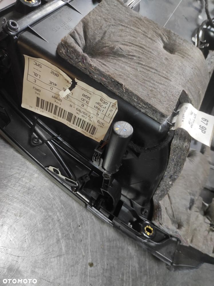 AUDI A3 8P 8P0 SCHOWEK PASAŻERA SZARY CAŁY WYSYŁKA !!!! - 6