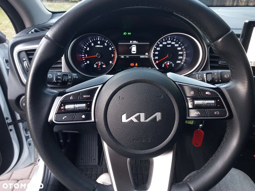Kia Ceed 1.5 T-GDI M - 17