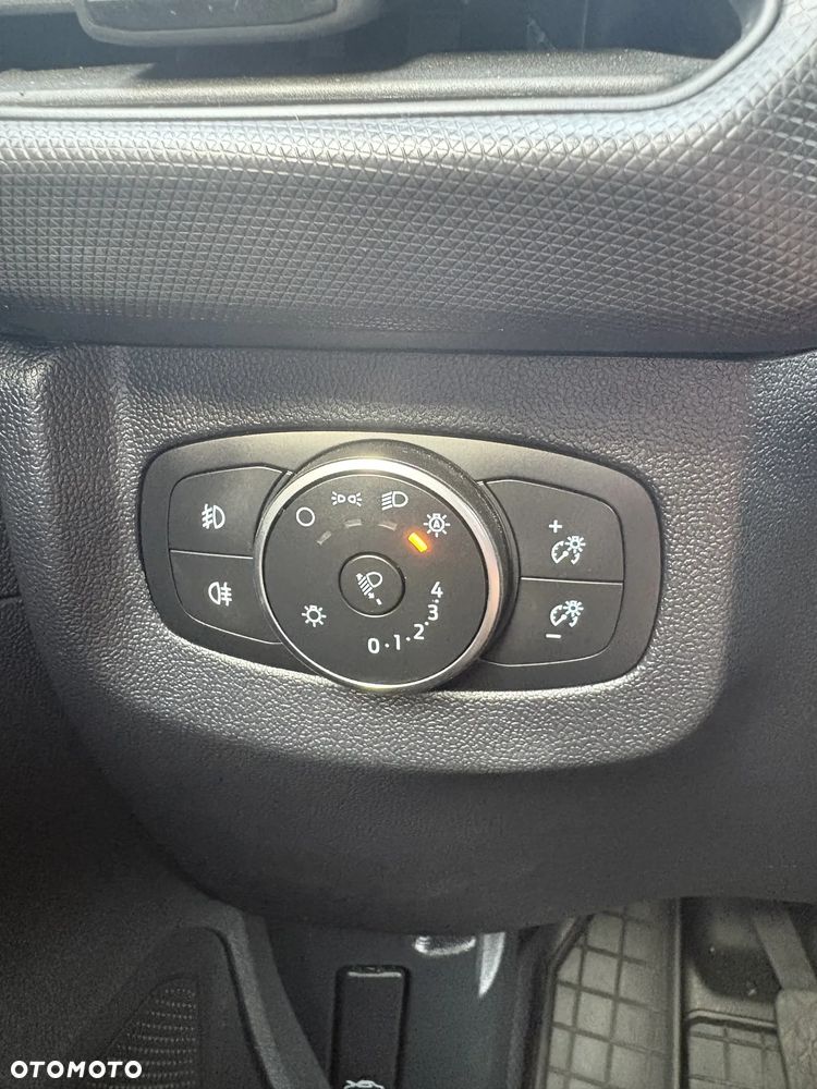 Ford Transit Courier 1.5 100 KM diesel - 37