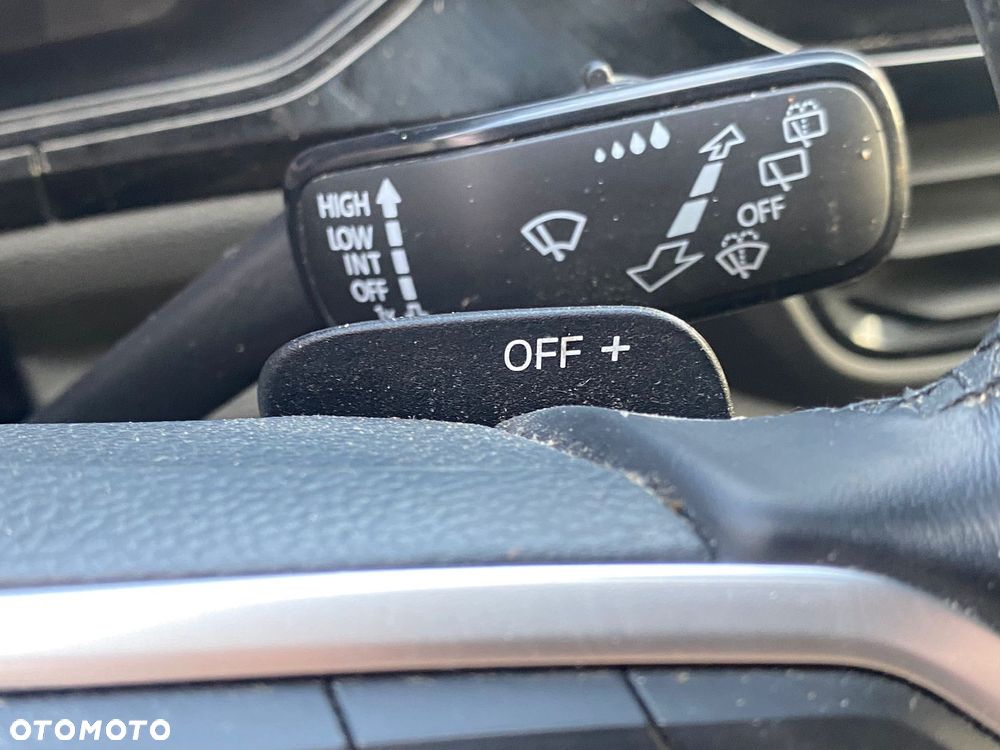 Volkswagen T-Roc 1.5 TSI Style DSG - 25