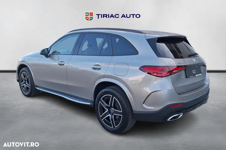Mercedes-Benz GLC 300 e 4MATIC - 3