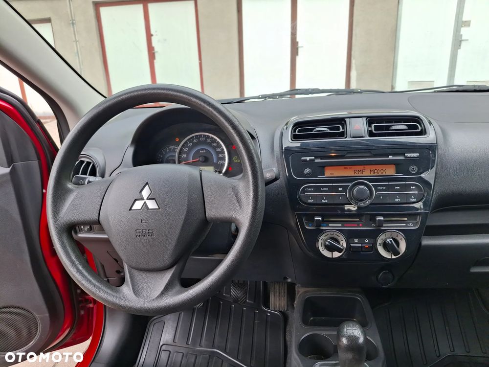 Mitsubishi Space Star - 20