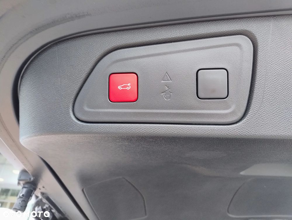 Citroën C5 Aircross 1.2 mHEV Max eDCT6 - 8