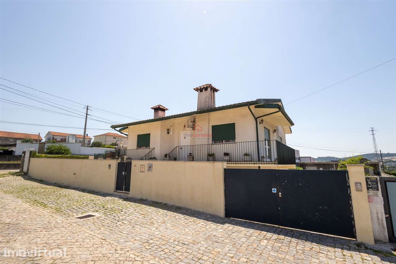 Moradia T3 em Meixomil, Paços de Ferreira - Grande imagem: 2/38