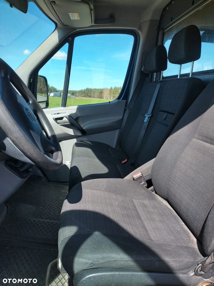 Mercedes-Benz Sprinter - 7