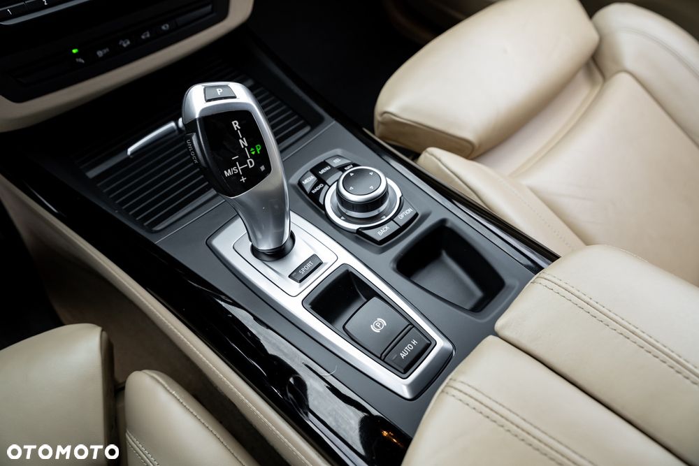 BMW X5 4.0d xDrive - 32