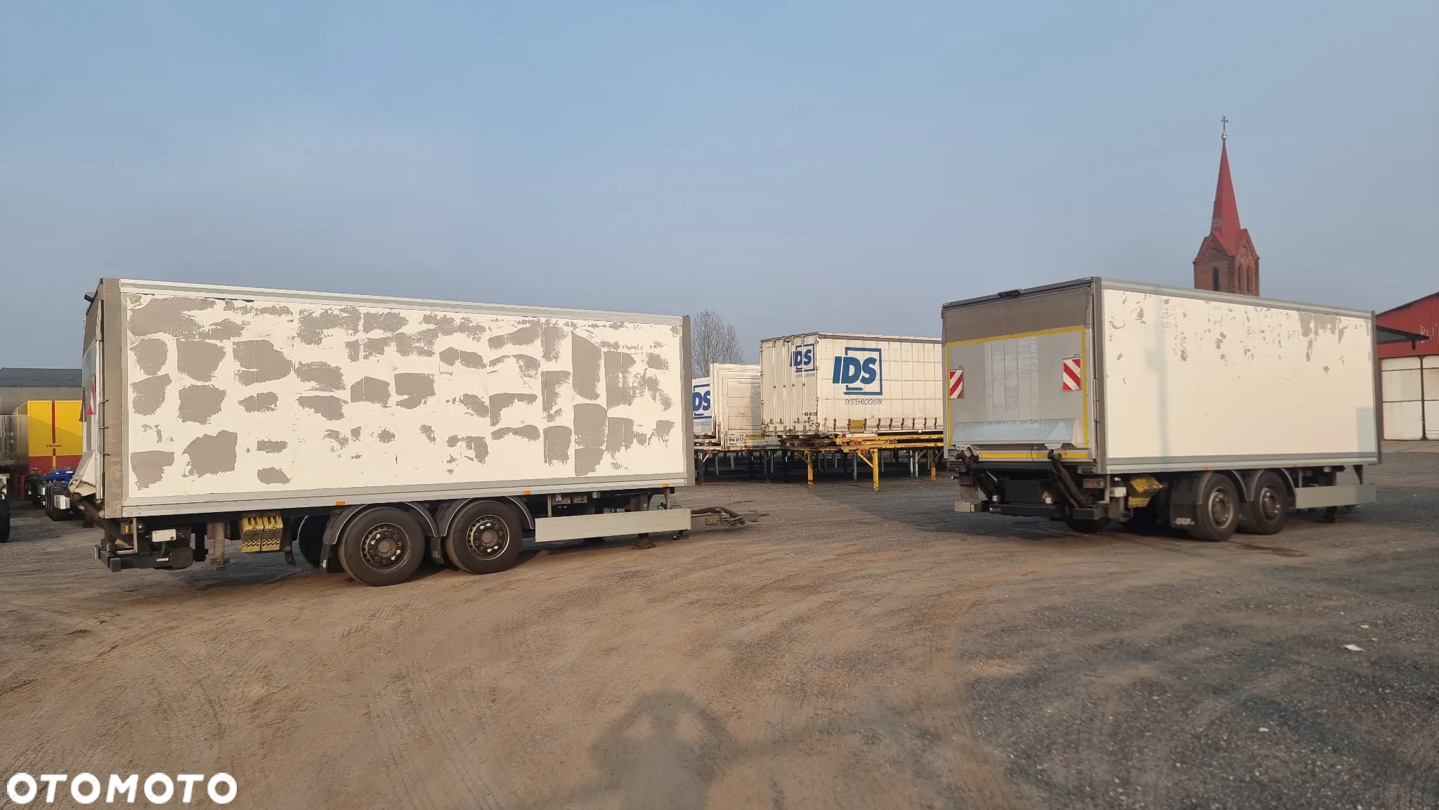 Inny 2x 21.000zł netto TANDEM IZOTERMA/KONTENER 7.35x2.20 PRZEJAZDOWY WINDA 2016 ROK DOLNY ZACZEP RAMA OCYNK MOŻLIWOŚĆ TRANSPORTU - 21