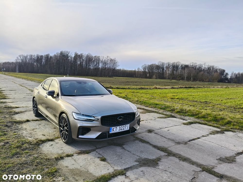 Volvo S60 T8 Twin Engine AWD Geartronic RDesign - 9