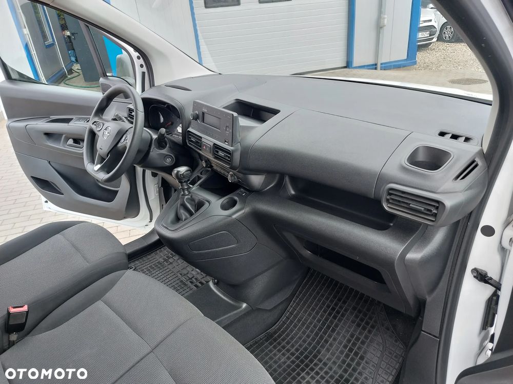 Opel Combo - 29