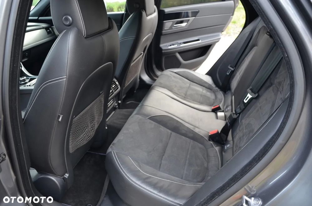 Jaguar XF 3.0 V6 AWD S - 19