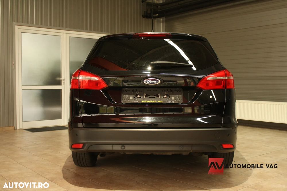 Ford Focus 1.5 TDCi DPF Start-Stopp-System Business - 6