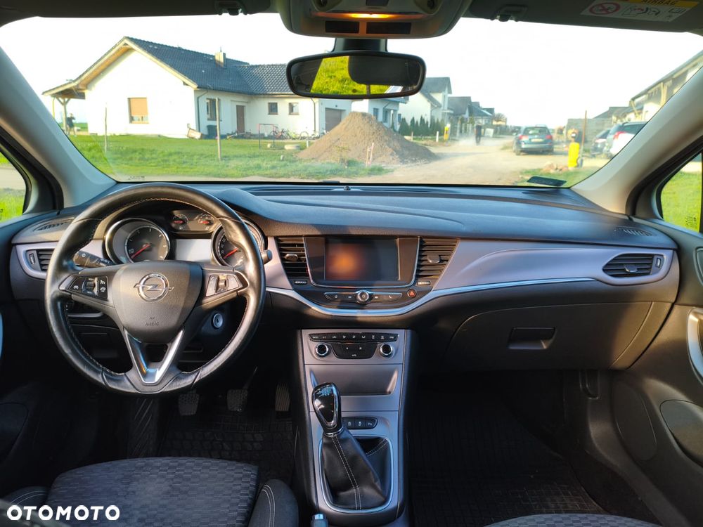 Opel Astra 1.6 CDTI Enjoy S&S - 8