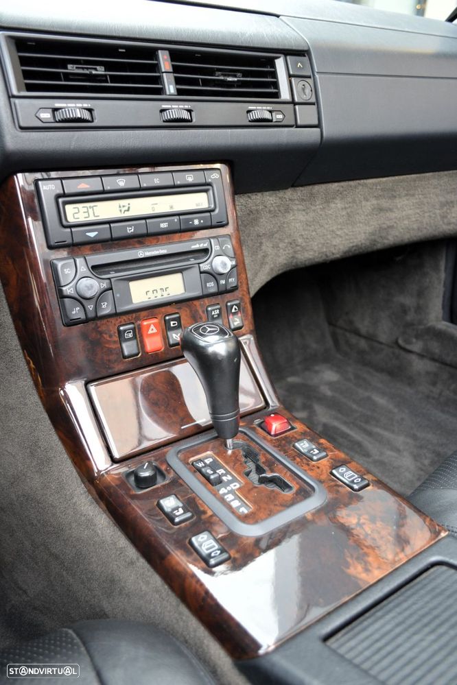 Mercedes-Benz SL 320 - 29