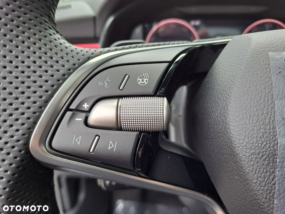 Skoda Kamiq 1.5 TSI Monte Carlo DSG - 14