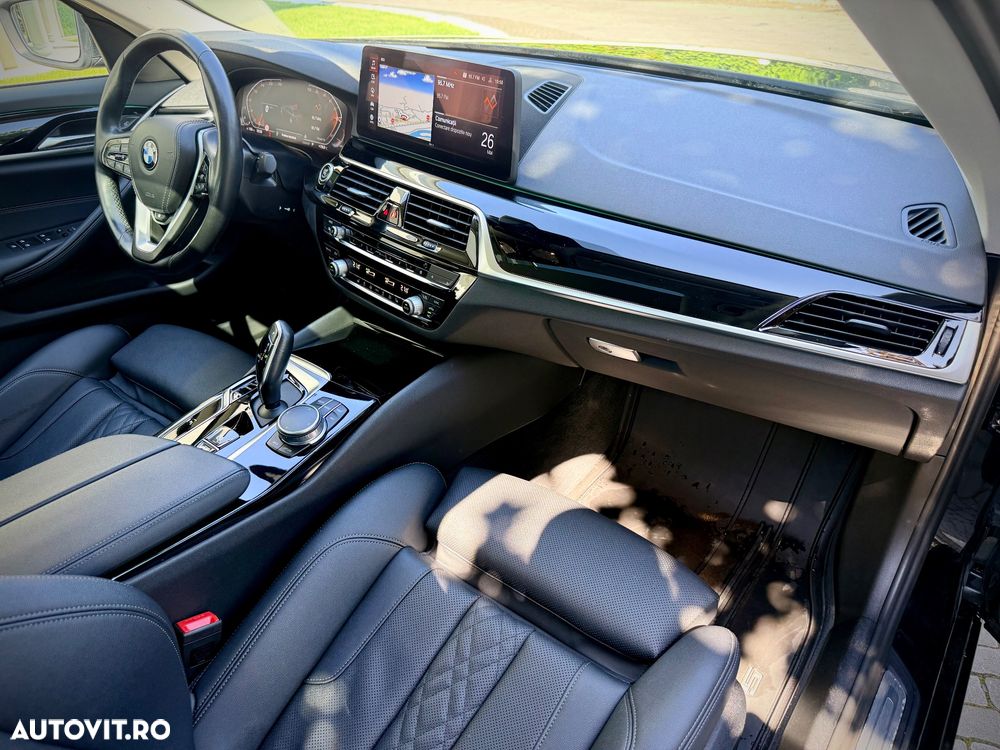 BMW Seria 5 520d Aut. Sport Line - 6