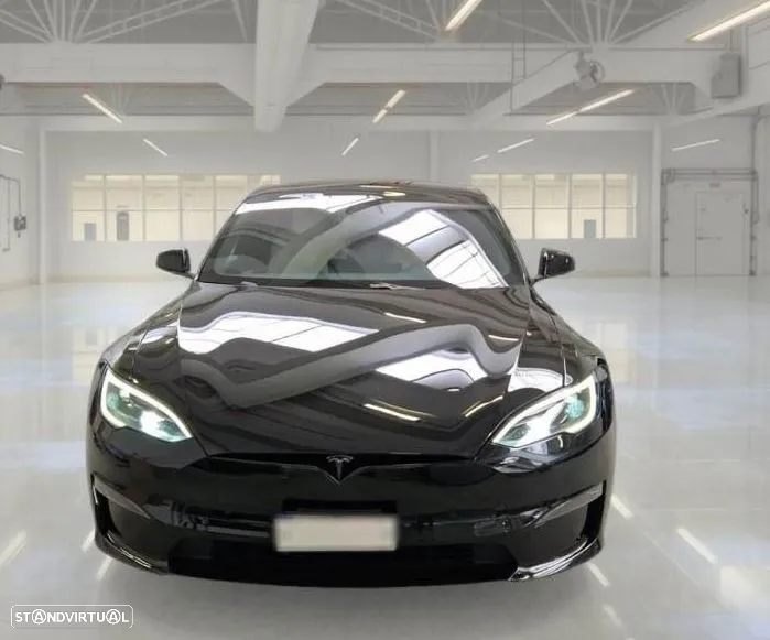 Tesla Model S Plaid - 6